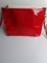 Малка червена чанта естествен лак-нова, снимка 1 - Чанти - 38241363