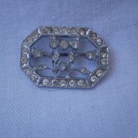 Старинна  аристократична брошка сребърно покритие е цирконий, снимка 1 - Антикварни и старинни предмети - 37576644