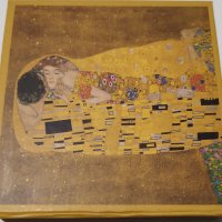Густав Климт "Целувката" компактно тефтерче , снимка 1 - Други - 29273749