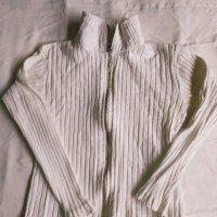 Пуловери блузи с дълъг ръкав жилетки С- М размер 2 лв на брой , снимка 4 - Блузи с дълъг ръкав и пуловери - 31414250