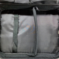 Чанта за лаптоп с размери до 16", снимка 2 - Чанти - 44810535