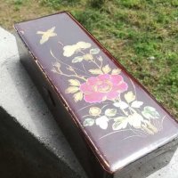 Японска лакова кутия , снимка 1 - Антикварни и старинни предмети - 29095114