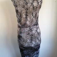 рокля Guess by Marciano, размер М, снимка 7 - Рокли - 42214586