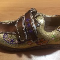 Детски обувки за момиче, снимка 1 - Детски обувки - 29124158