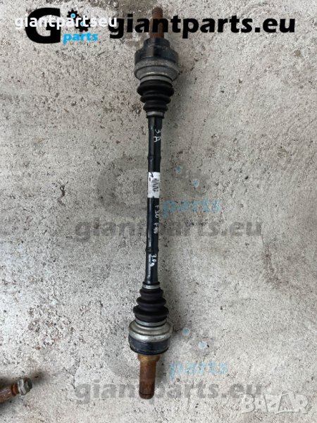 Полуоска за БМВ Ф30 Ф36 задна дясна 3.0Д BMW F30 F36 3.0D, снимка 1