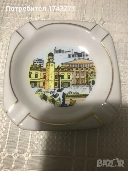 Порцеланов пепелник, снимка 1