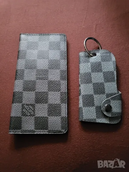 Карт холдър и ключодържател LV, снимка 1