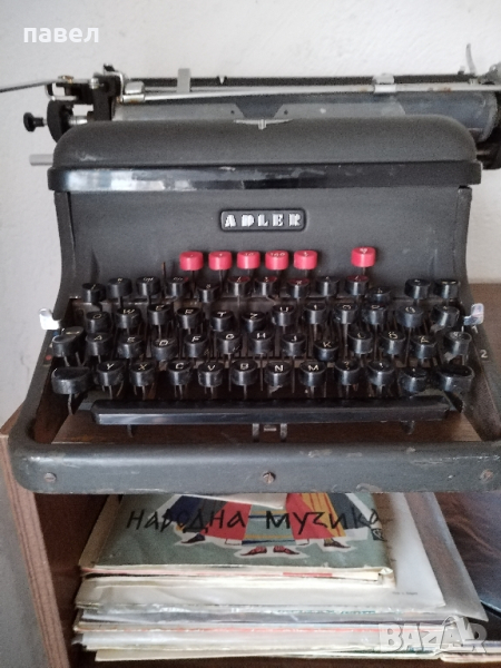 адлер пишешта машина , снимка 1