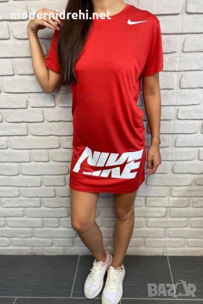 Дамски рокли Nike, снимка 1