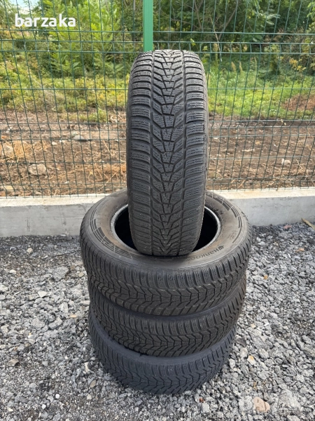 Зимни гуми Hankook 225/65/17, снимка 1