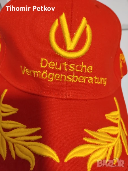 Червена шапка  Михаел Шумахер, снимка 1