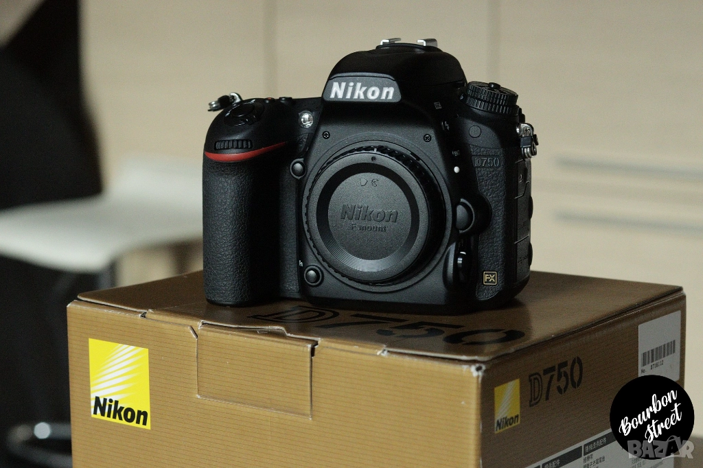 🔥Nikon D750 body на 41 хил. кадъра [Отличен] Пълен Комплект, снимка 1