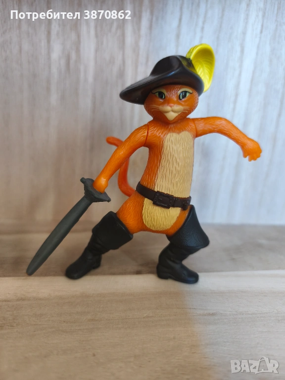 McDonald’s Happy Meal 2011 Puss in Boots ("Котаракът в чизми"), снимка 1