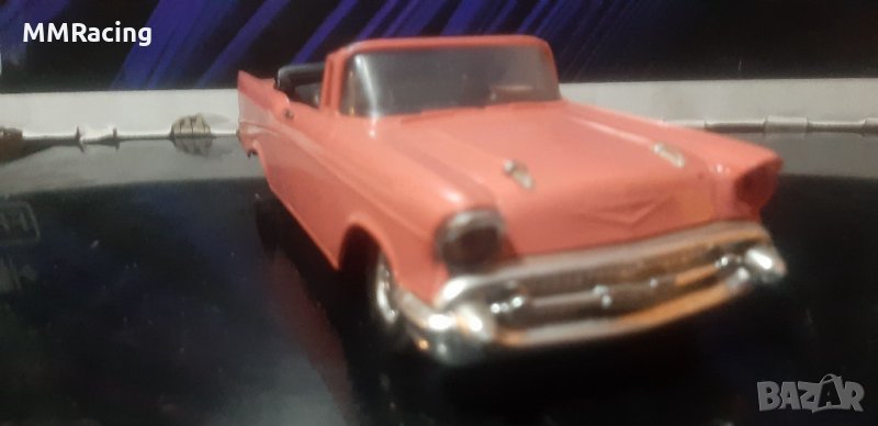 Ламаринена кола  1:24, снимка 1