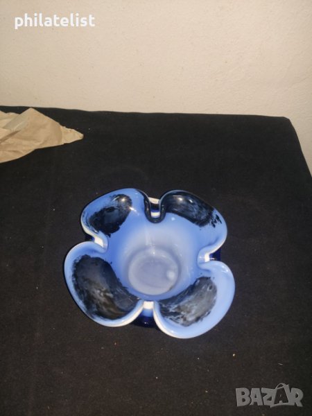 Пепелник, снимка 1