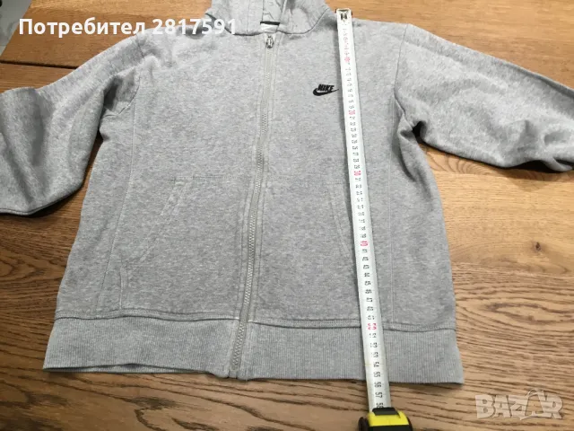 Детски суичер  Nike, с качулка и цип, размер 140-152 см, снимка 2 - Детски анцузи и суичери - 49936227
