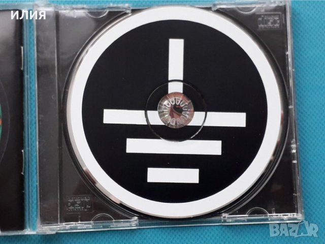 Clutch – 2013 - Earth Rocker(Hard Rock), снимка 5 - CD дискове - 42808975
