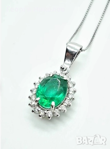 Обеци и колие 18к бяло злато изумруд и диаманти , снимка 7 - Обеци - 52374688