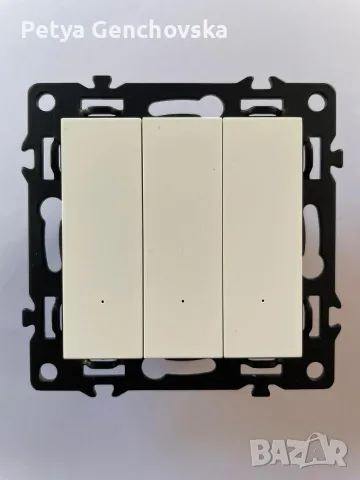 Zigbee смарт ключ за осветление – 3 бутона, снимка 2 - Ключове, контакти, щепсели - 55878340