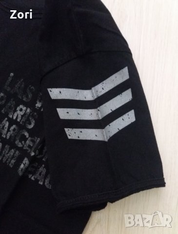 Черна памучна тениска със сива милитъри щампа на ръкава за възраст - 11-13год., снимка 3 - Детски тениски и потници - 29325418