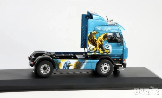 SCANIA 143M „The Griffin“ влекач 1990 - мащаб 1:43 на Hachette моделът е нов в блистер, снимка 3 - Колекции - 54040843