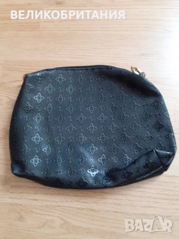 Два броя чисто нови дамски чантички от Лондон     1013, снимка 5 - Чанти - 37243021