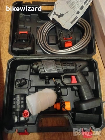 Акумулаторна водоструйка с две батерии 21v li-ion НОВА С ЛИПСА