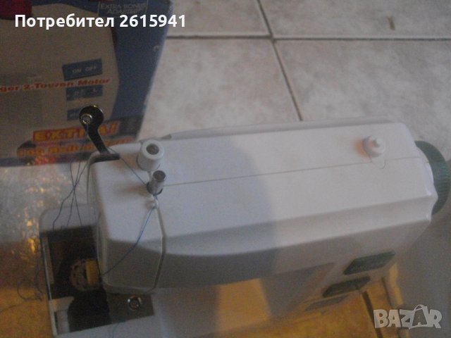 С Проблем-Нова Шевна Машина-На Ток и На Батерии-Пълен Комплект С Различни Цветове Конци, снимка 10 - Шевни машини - 38558418