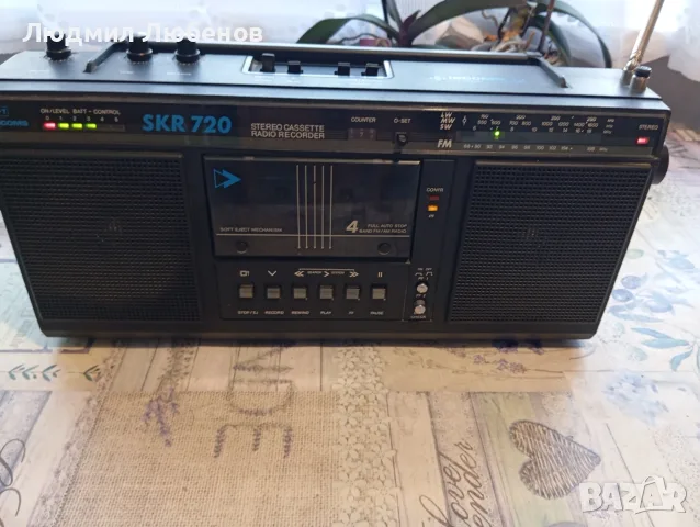 Радиокасетофон RFT Incoms SKR 720