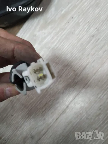 Мигач, фасунка за TOYOTA AVENSIS MK2 2006-2009, снимка 3 - Части - 48739952