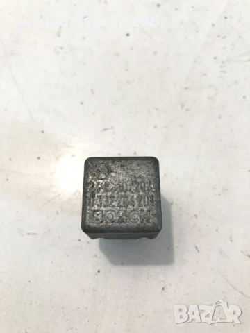 Реле Lhd за Mercedes 814 1114 (1991) 0332204201