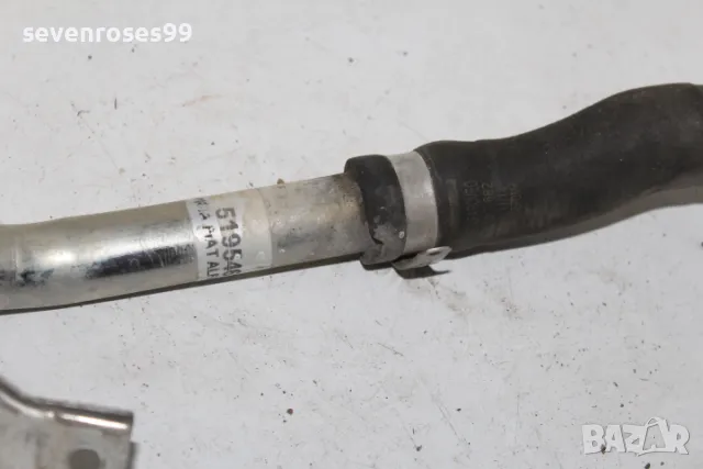 Тръба парно Фиат Панда 3 1.3D 2012-2022 Fiat Panda 3  51887869  51954614, снимка 4 - Части - 49795479