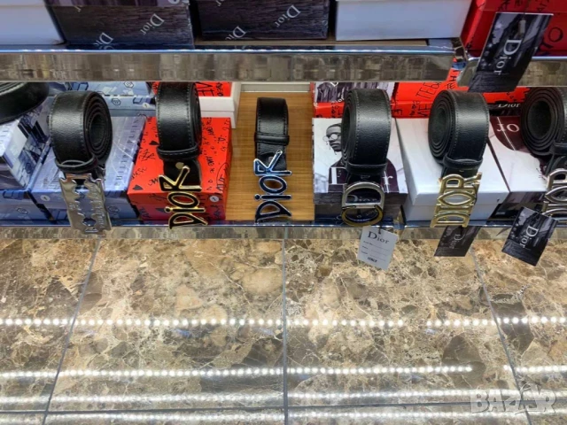 колани от естествена кожа в кутия tommy hilfiger hugo boss emporio armani , снимка 3 - Колани - 50999443