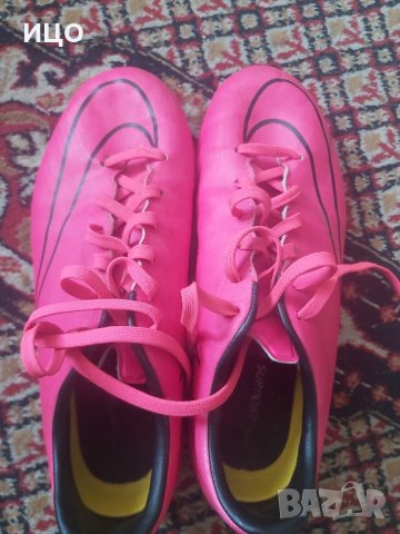 футболни обувки Nike , снимка 3 - Футбол - 42926567