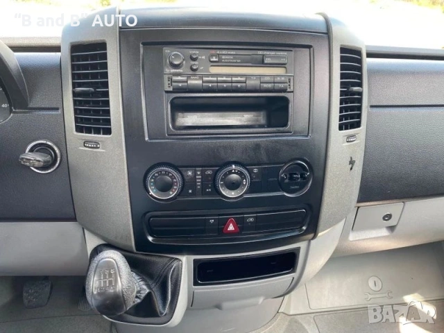 Mercedes Sprinter 316 CDI, 2010 г., Климатик, снимка 11 - Бусове и автобуси - 53052721
