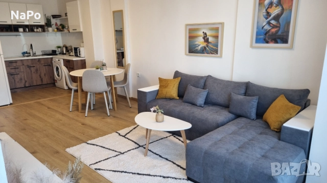 Апартамент в гр. Бургас, к-с Лазур, снимка 3 - Квартири, нощувки - 52848221