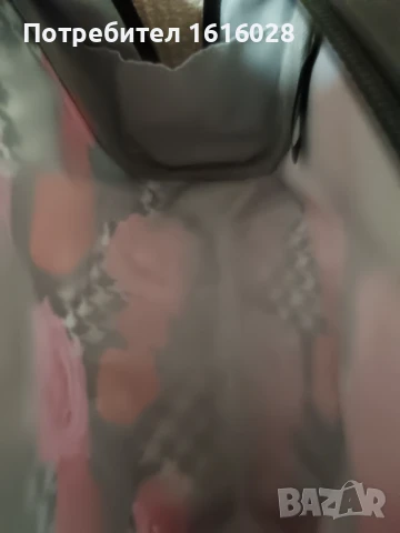 Козметична флорална чанта TAHARI, снимка 4 - Други - 51159098