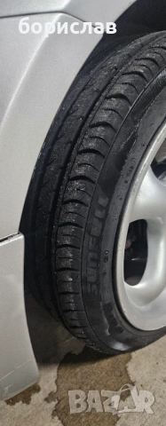 Suzuki swift 1.3 ddis, снимка 12 - Автомобили и джипове - 52268198