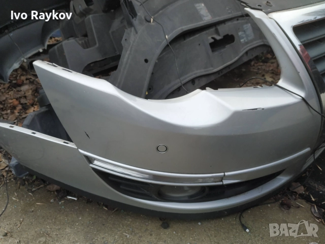 Предна броня за Passat 6, снимка 2 - Части - 52922691