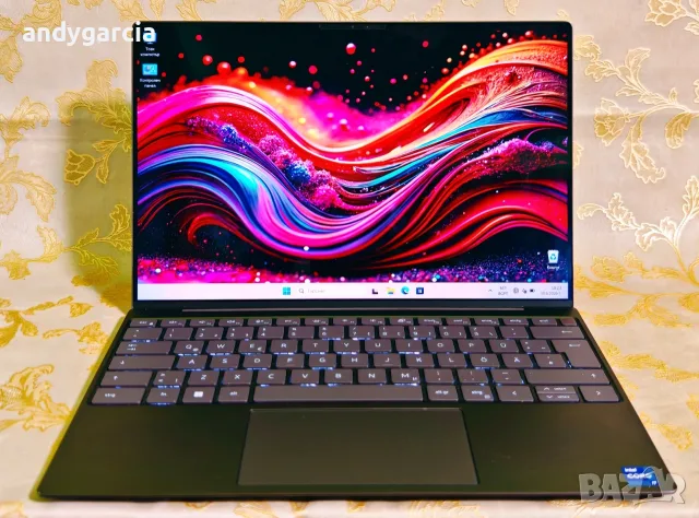 Dell XPS 9315/Intel Core i7-1250U/Intel Iris Xe/16GB RAM/512GB SSD NVMe/13.4 OLED TOUCH 4K UltraHD+ , снимка 2 - Лаптопи за работа - 55878944