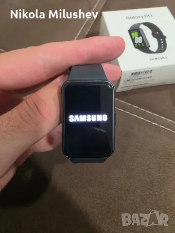 Смарт гривна, фитнес тракер Samsung Galaxy Fit3, снимка 2 - Смарт гривни - 55972168