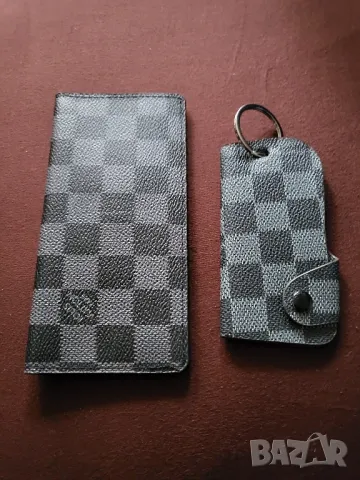 Карт холдър и ключодържател LV, снимка 1