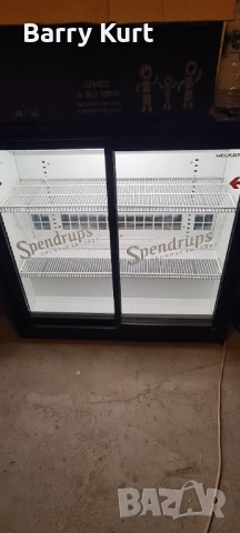 Професионална витрина и фризер