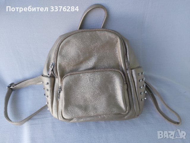Дамска чанта , раница, снимка 1 - Чанти - 40361323