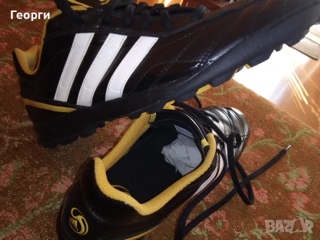 Adidas в черно, бяло и златно за спортивни хора, снимка 9 - Маратонки - 55952923