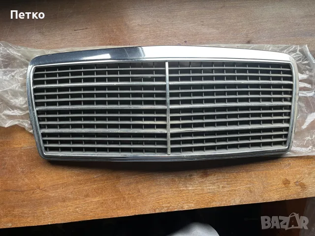 w124 решетка Е клас, снимка 2 - Автомобили и джипове - 56233980