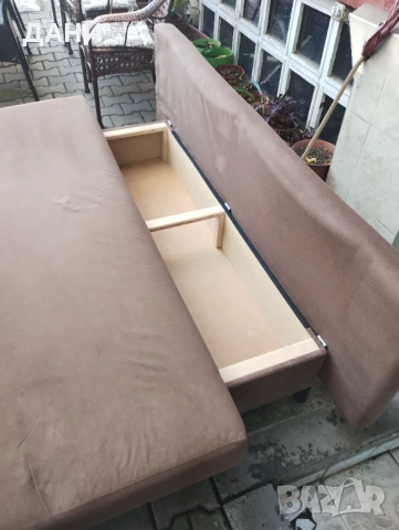 Разтегателен диван-легло, канапе с ракла.190/80/80.В разпънатo състояние ширината е 160 см, снимка 9 - Дивани и мека мебел - 52220700
