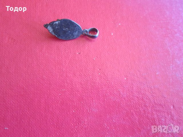 Сребърен медальон висулка с камък 925, снимка 4 - Колиета, медальони, синджири - 29729032