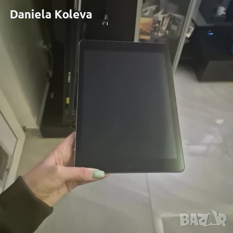iPad Air 16 GB, снимка 3 - Таблети - 52587519