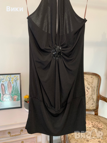 Черен топ в размер М